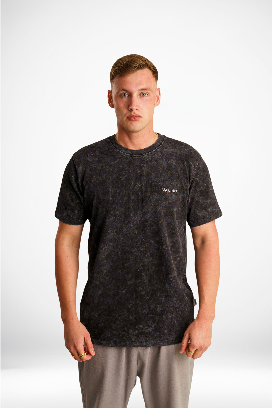 NEVER STOP BLACK WASHED T-SHIRT