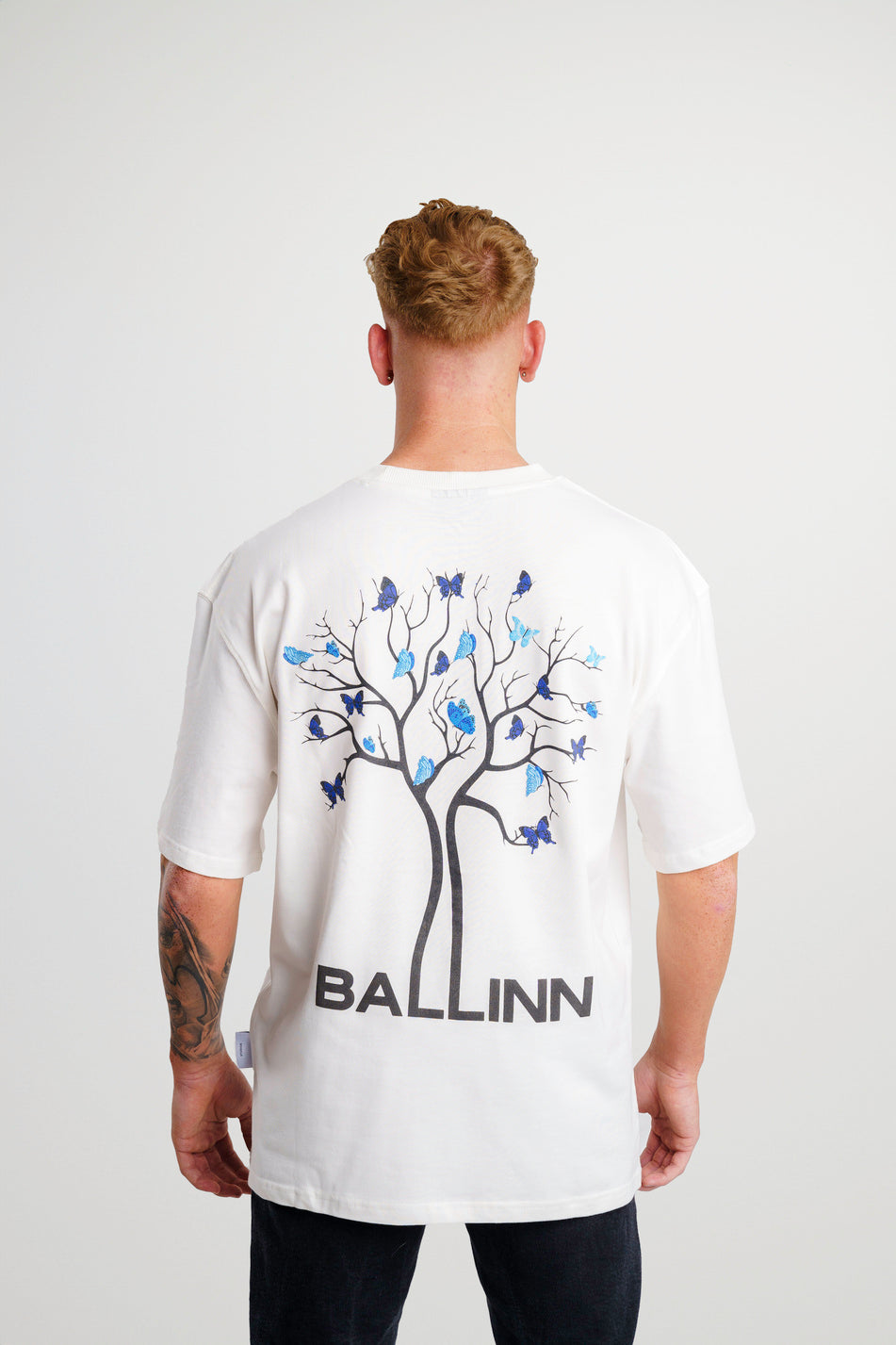 BUTTERFLY FUTURE T-SHIRT