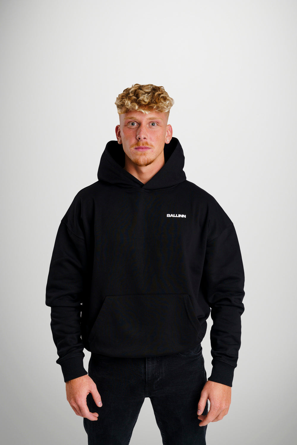 COMIC HOODIE BLACK
