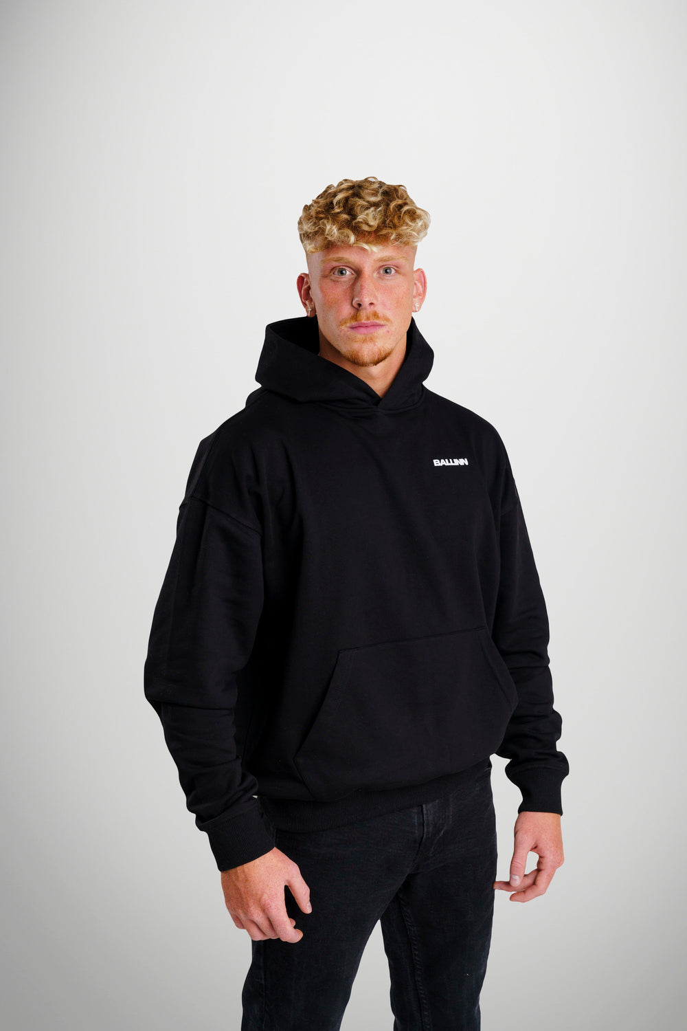 COMIC HOODIE BLACK